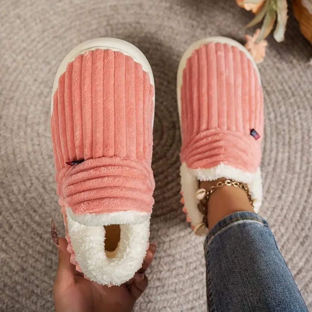 Lula Cozy unisex slippers