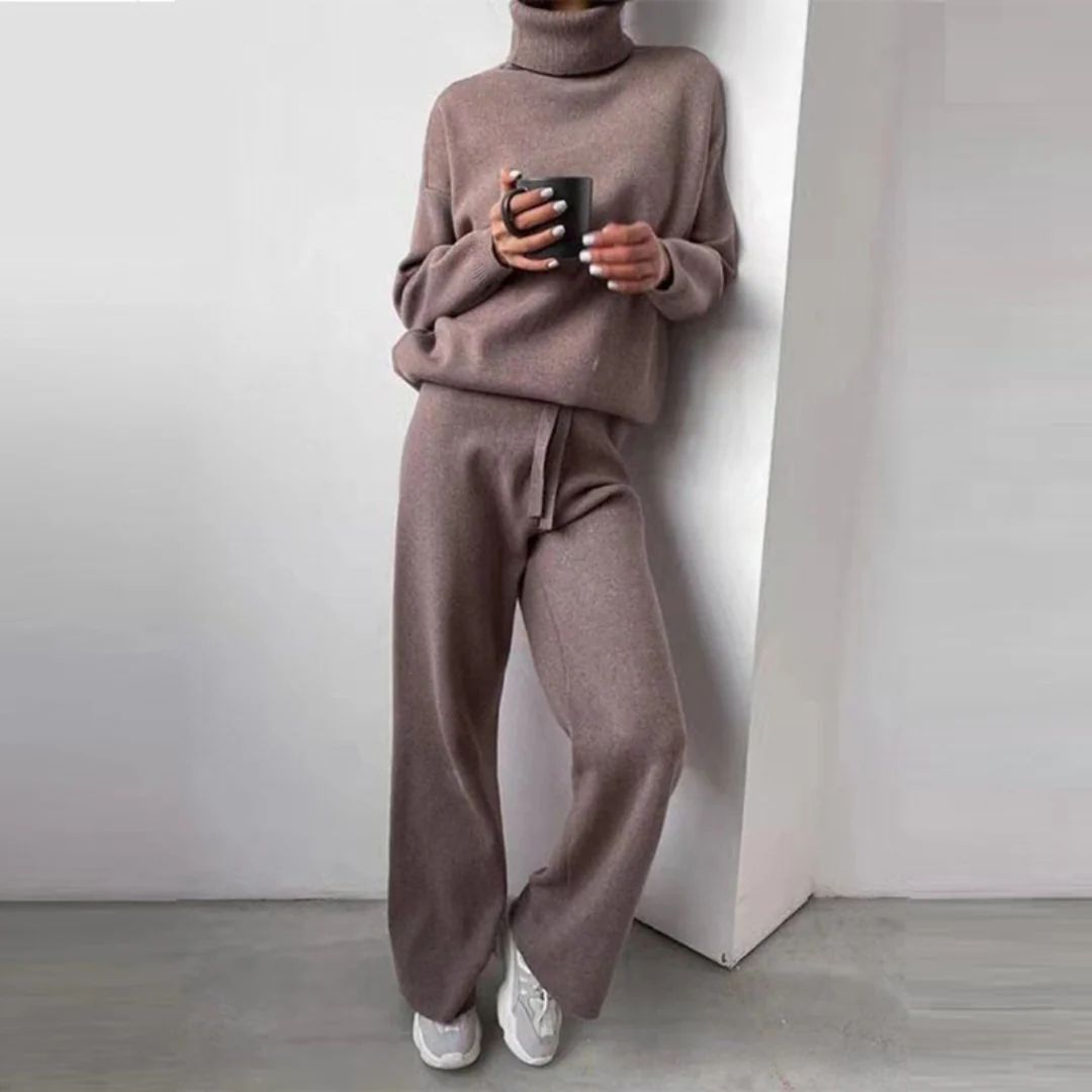 Eliza - Comfy Roll Neck Co-ord